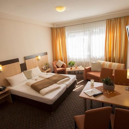 Hotel Am Freischuetz Hürth Eksteriør bilde