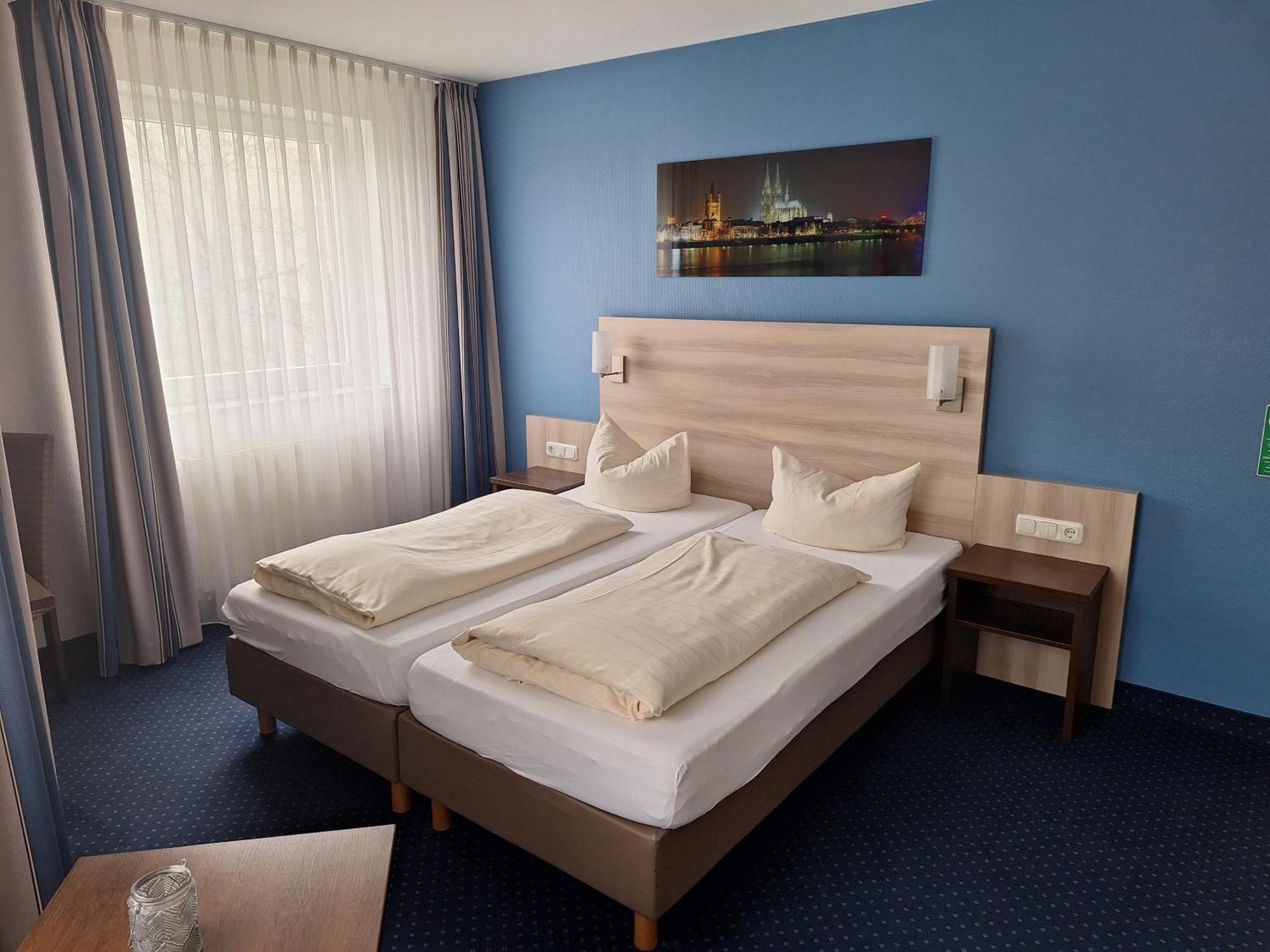 Hotel Am Freischuetz Hürth Eksteriør bilde