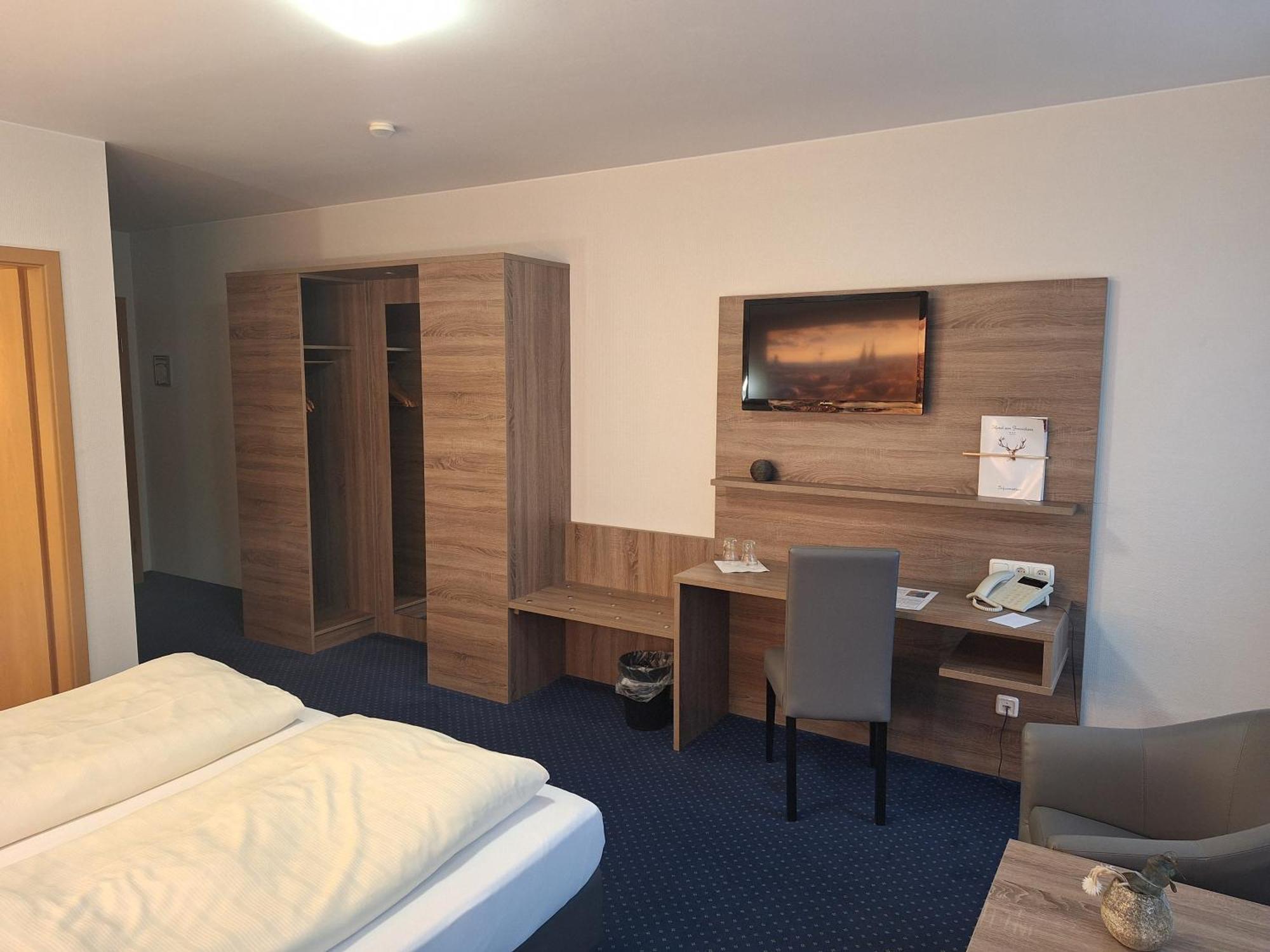 Hotel Am Freischuetz Hürth Eksteriør bilde