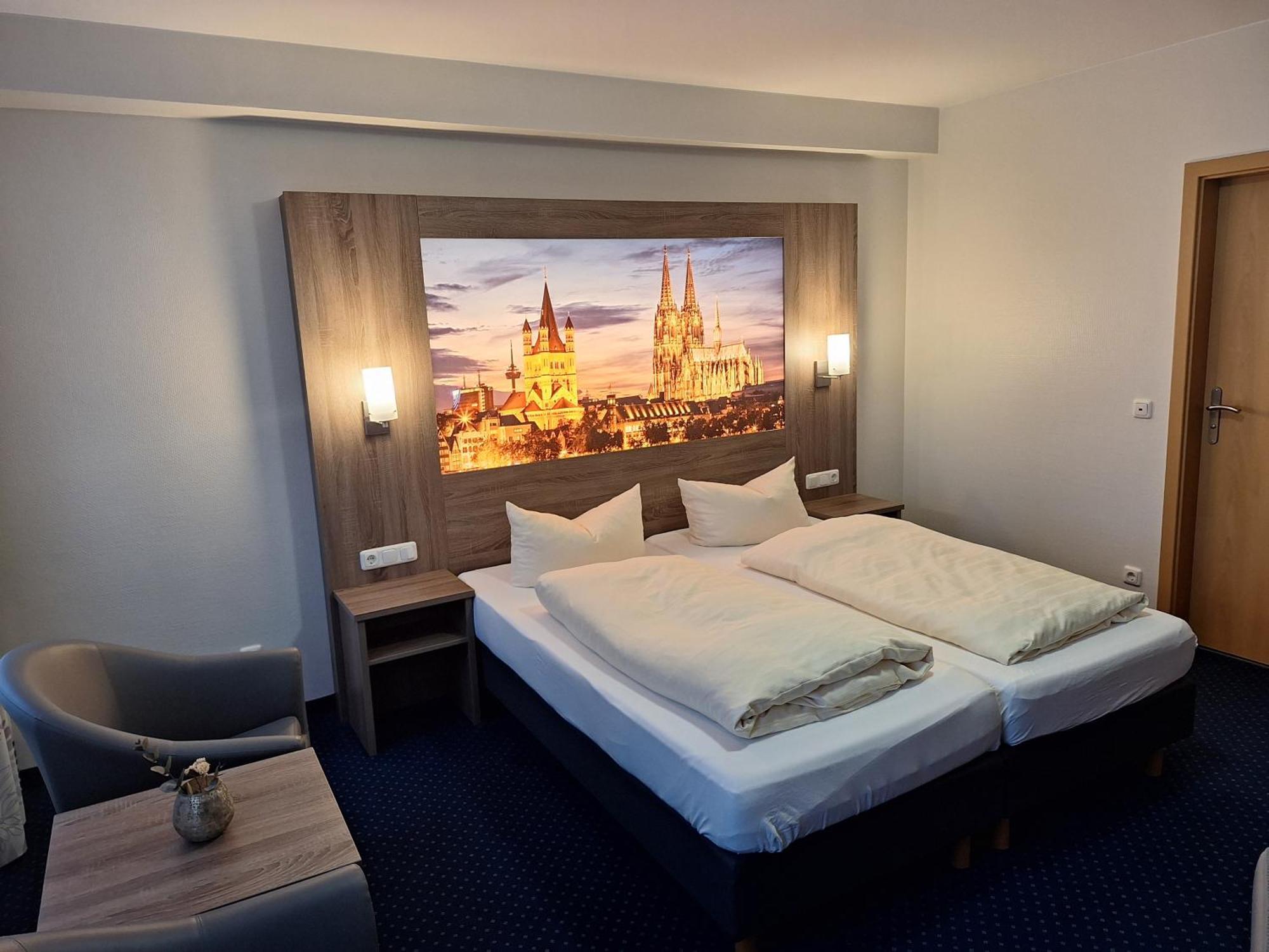 Hotel Am Freischuetz Hürth Eksteriør bilde